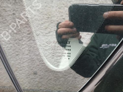 Rear left quarter glass RENAULT SCÉNIC III (JZ0/1_) 1.5 dCi | BP32085146C93