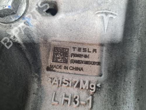 Left front steering knuckle TESLA MODEL 3 (5YJ3) EV AWD | BP32120307M25 