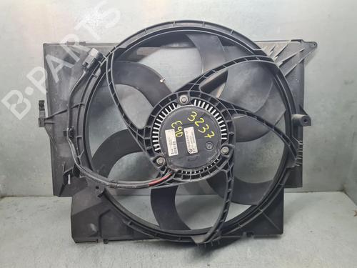 radiator-fan-bmw-3-e90-320-d-2004-2005-2006-2007-2008-2009-2010-2011-2012-20339405 main image
