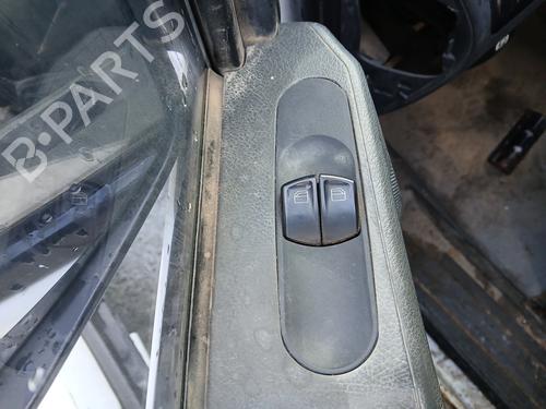 left-front-window-switch-mercedes-benz-vito-mixto-van-w639-2003-32137621 main image