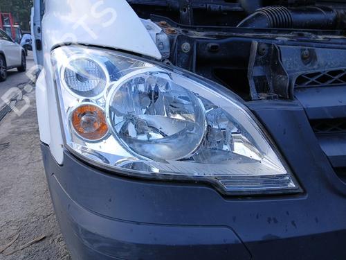 Phare droit MERCEDES-BENZ VITO / MIXTO Van (W639) 116 CDI (639.601, 639.603, 639.605) (163 hp) 32140663