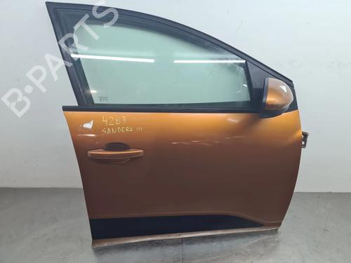 Used Right front door DACIA SANDERO III 1.0 TCe 90 (91 hp) 31718631
