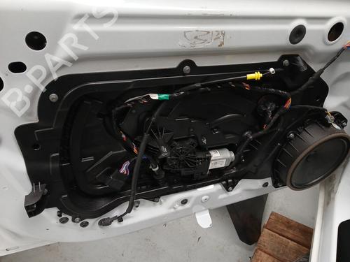 Rudehejsemekanisme ventre foran TESLA MODEL 3 (5YJ3) EV AWD (498 hp) 32156176