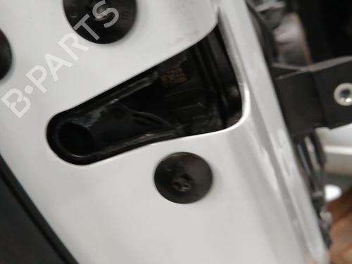 front-left-lock-tesla-model-3-5yj3-2017-32156161 main image