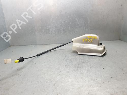 Serratura posteriore sinistra TESLA MODEL Y (5YJY) EV All-wheel Drive (450 hp) 32189855