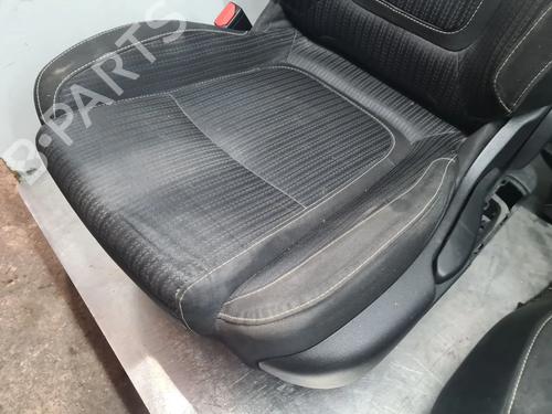 Other RENAULT MEGANE IV Hatchback (B9A/M/N_) 1.5 dCi 90 (B9A1) | BP32194087O1 