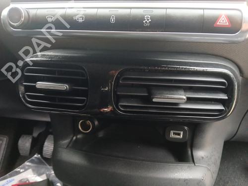 Used Air vent CITROËN C4 CACTUS 1.2 VTi 82 (82 hp) 32194094