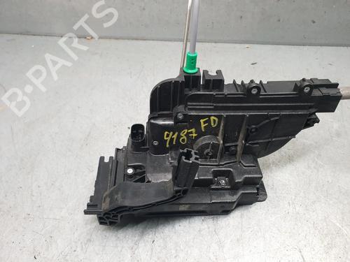 hjre-fortil-las-mercedes-benz-vito-van-w447-2014-29447867 main image