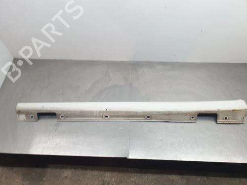 Used Left sideskirt MERCEDES-BENZ CLA Shooting Brake (X117) CLA 200 CDI / d (117.908) (136 hp) 32194107