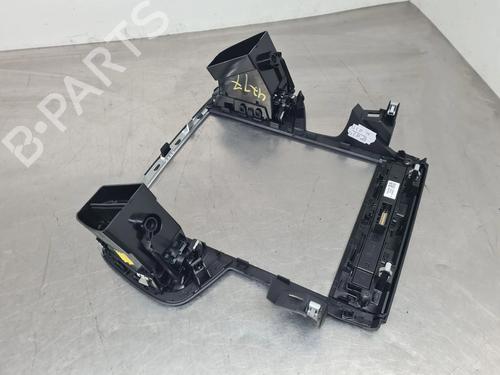 Bilradio RENAULT MEGANE IV Hatchback (B9A/M/N_) 1.5 Blue dCi 115 (B9A6) | BP32194130E6 