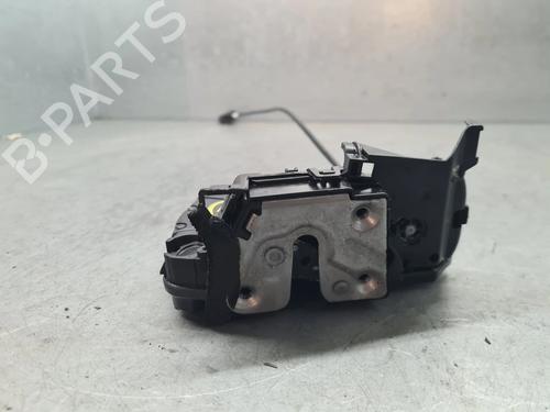 front-right-lock-renault-trafic-iii-van-fg_-2014-32196975 main image
