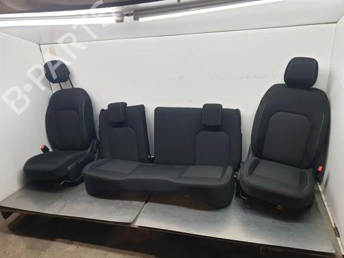 BP30973916O1 main image