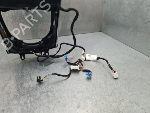 Armrest / Center console MERCEDES-BENZ GLC Coupe (C253) 220 d 4-matic (253.303, 253.305) | BP32214225I20