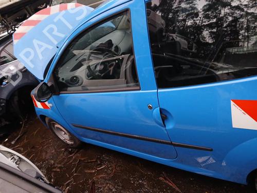 Used Left front door Left front door RENAULT TWINGO II (CN0_) 1.5 dCi 75 (75 hp) 32220732 32220732