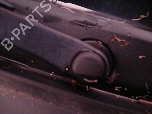 Used Front wiper motor RENAULT TWINGO II (CN0_) 1.5 dCi 75 (75 hp) 32220741