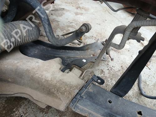 left-front-suspension-arm-renault-captur-i-j5_-h5_-2013-32239226 main image