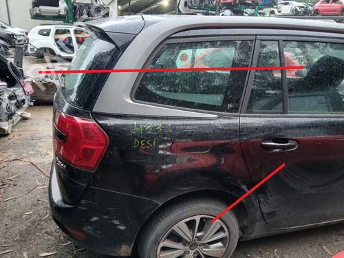 Bagstkærm Højre CITROËN C4 Grand Picasso II (DA_, DE_) 1.6 HDi / BlueHDi 115 (115 hp) 32240896