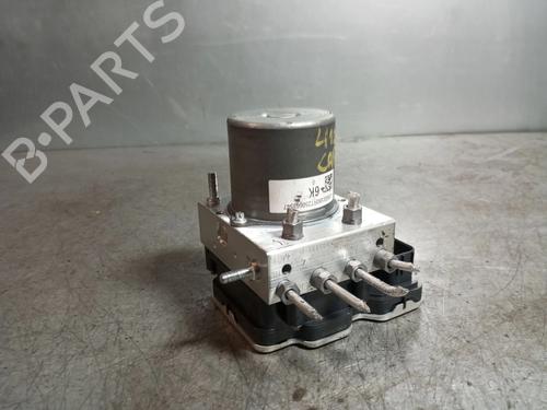 Used ABS pump ABS pump RENAULT CAPTUR II (HF_) LPG (HFMT) (101 hp) 29068382 29068382