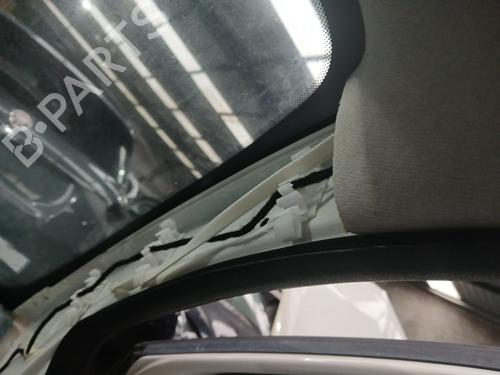 right-curtain-airbag-fiat-500-312_-2007-32301997 main image