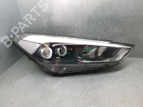 Used Right headlight HYUNDAI TUCSON (TL, TLE) 1.7 CRDi (141 hp) 32302027