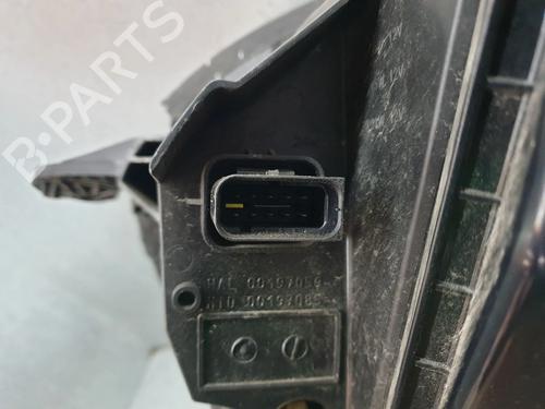 Right headlight CITROËN JUMPY III Bus (V_) 2.0 BlueHDi 180 | BP32306769C29