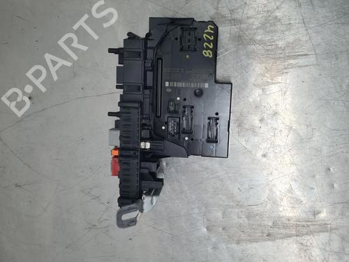 Caja reles / fusibles MERCEDES-BENZ C-CLASS (W204) C 180 CDI (204.000) (120 hp) 32393074