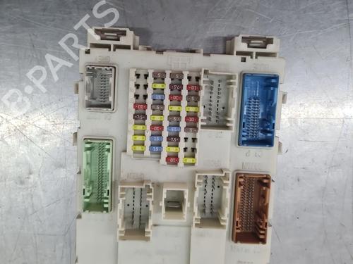 Używane Skrzynka bezpieczników FORD FOCUS III 1.0 EcoBoost (125 hp) 32364869