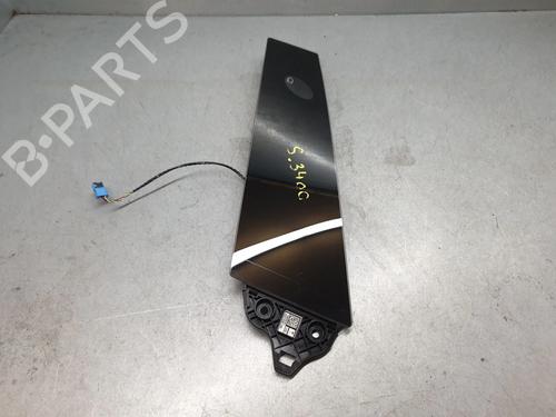 Outra TESLA MODEL 3 (5YJ3) EV (261 hp) 32367812