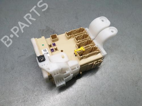 Fuse box TOYOTA AURIS Estate (_E18_) 1.8 Hybrid (ZWE186_, ZWE186R, ZWE186H) | BP32386003E1