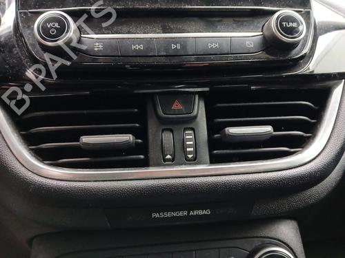 Grille d'aération FORD FIESTA VII (HJ, HF) 1.0 EcoBoost (101 hp) 32386038