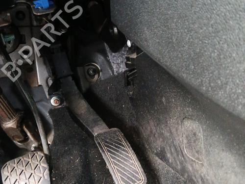 Pédale FORD FIESTA VII (HJ, HF) 1.0 EcoBoost (101 hp) 32386043