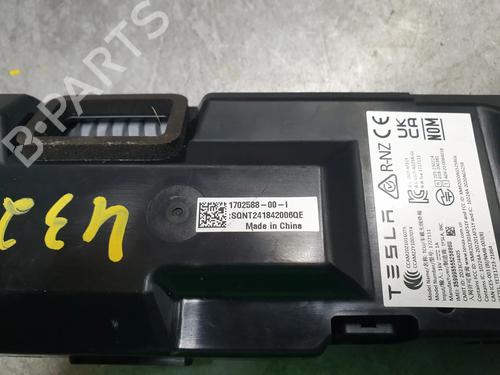 Andre TESLA MODEL 3 (5YJ3) EV AWD | BP32393108O1