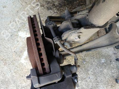 Used Right front steering knuckle Right front steering knuckle CITROËN JUMPY III Bus (V_) 2.0 BlueHDi 180 (177 hp) 32393105 32393105