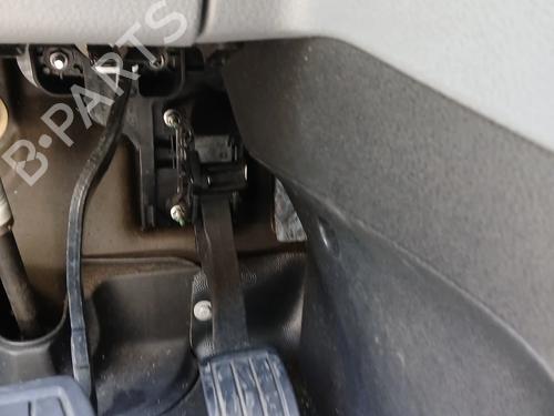 Pedal CITROËN JUMPY III Bus (V_) 2.0 BlueHDi 180 (177 hp) 32393117