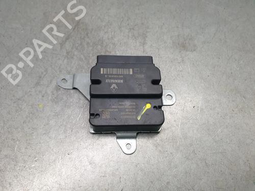 Used ECU airbags RENAULT MASTER III Bus (JV) 2.3 dCi 150 FWD (JV0F, JV03) (150 hp) 32395175