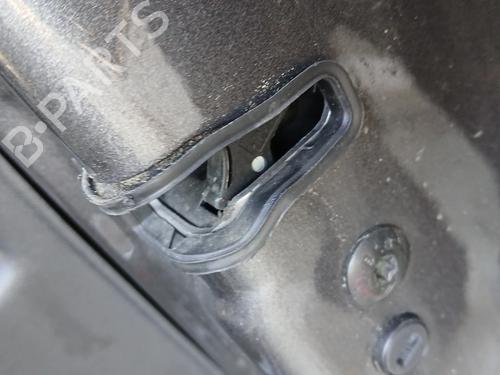 front-right-lock-ds-ds-4-ds-4-crossback-nx_-2015-2016-2017-2018-32403810 main image