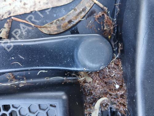 Used Front wiper motor CITROËN C3 III (SX) 1.5 BlueHDi 100 (SXYHYP, SXYHTU) (102 hp) 32404590