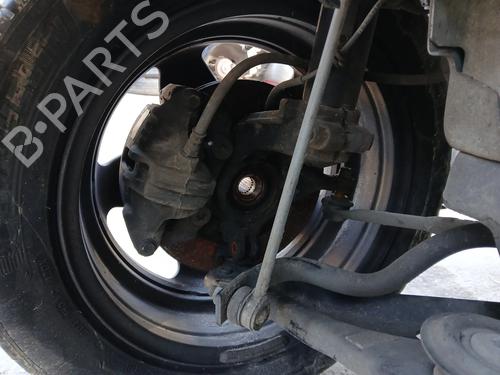 Used Right front steering knuckle CITROËN C3 III (SX) 1.5 BlueHDi 100 (SXYHYP, SXYHTU) (102 hp) 32404597