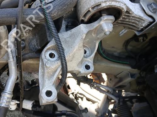 Used Engine mount Engine mount PEUGEOT 308 SW II (LC_, LJ_, LR_, LX_, L4_) 2.0 BlueHDi 150 (150 hp) 32404966 32404966