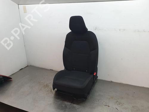 Right front seat RENAULT CLIO V (B7_) 1.0 TCe 90 (B7MT) | BP32438351C16