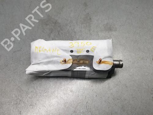 left-seat-airbag-renault-megane-iv-hatchback-b9amn_-2015-25123918 main image