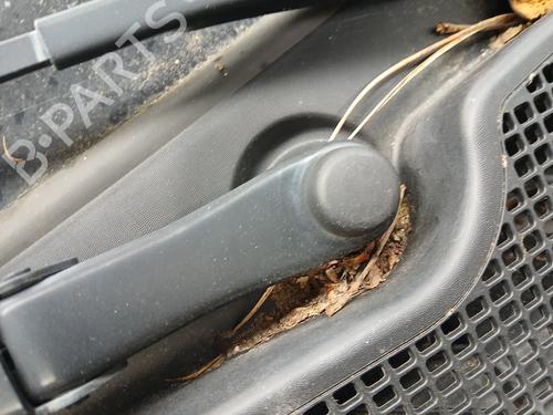 front-wiper-motor-renault-zoe-bfm_-2012-32448052 main image