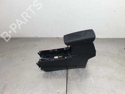 Used Armrest / Center console RENAULT CAPTUR II (HF_) LPG (HFMT) (101 hp) 32448069