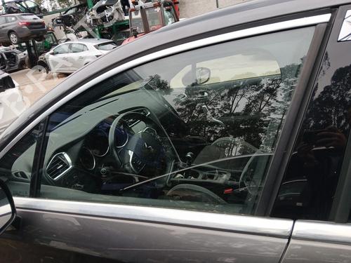 front-left-door-window-ds-ds-4-ds-4-crossback-nx_-2015-2016-2017-2018-32403827 main image