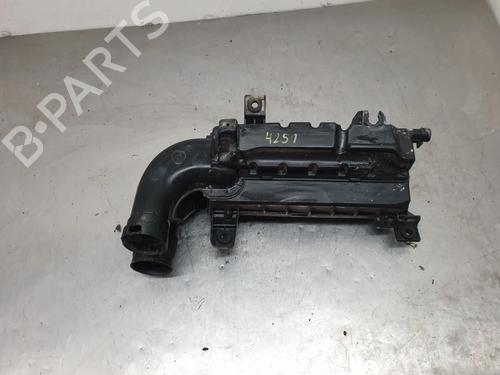 Used Air filter box Air filter box PEUGEOT 308 II (LB_, LP_, LW_, LH_, L3_) 1.2 THP 130 (131 hp) 32469473 32469473