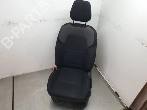 Used Left front seat RENAULT CLIO V (B7_) 1.5 Blue dCi 85 (B7AG) (86 hp) 30436328