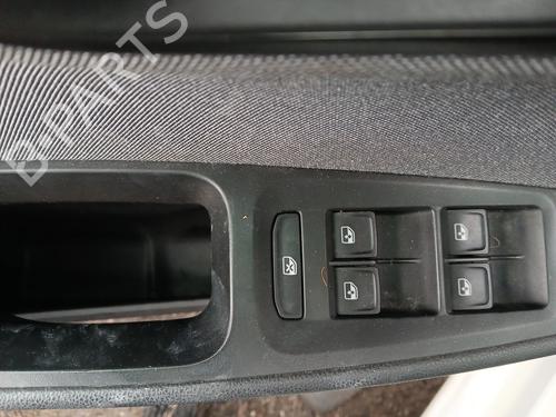 left-front-window-switch-seat-leon-5f1-2012-2013-2014-2015-2016-2017-2018-2019-2020-2021-32469512 main image