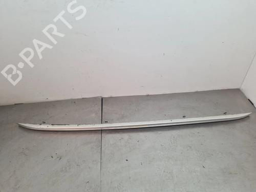 roof-bar-renault-megane-iv-grandtour-k9amn_-2016-32484619 main image
