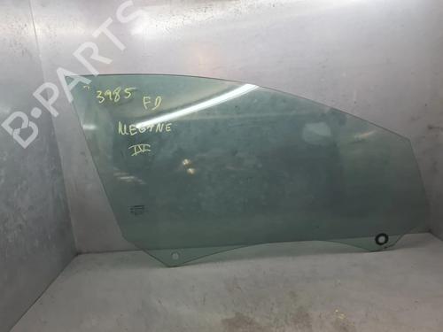 Luna delantera derecha RENAULT MEGANE IV Hatchback (B9A/M/N_) 1.5 Blue dCi 115 (B9A6) (116 hp) 32493493