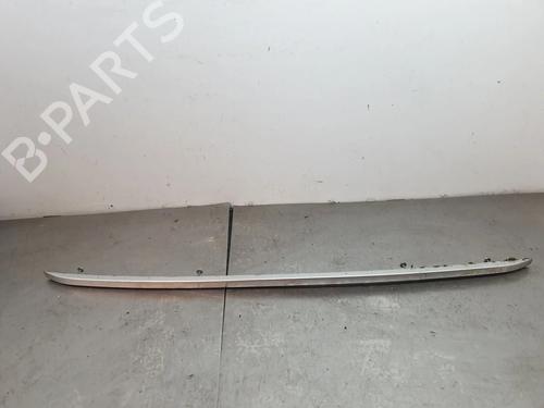 Used Roof bar PEUGEOT 3008 II SUV (MC_, MR_, MJ_, M4_) Hybrid (224 hp) 32493496